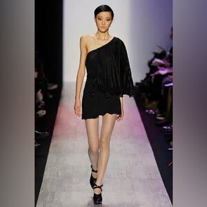 BCBGMAXAZRIA Runway Black One-Shoulder Mini Dress